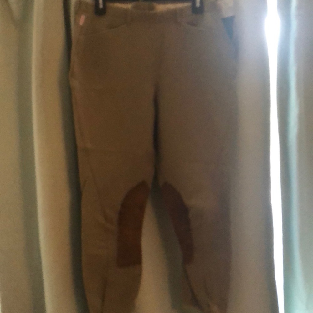 Side zipper trailered sportsman